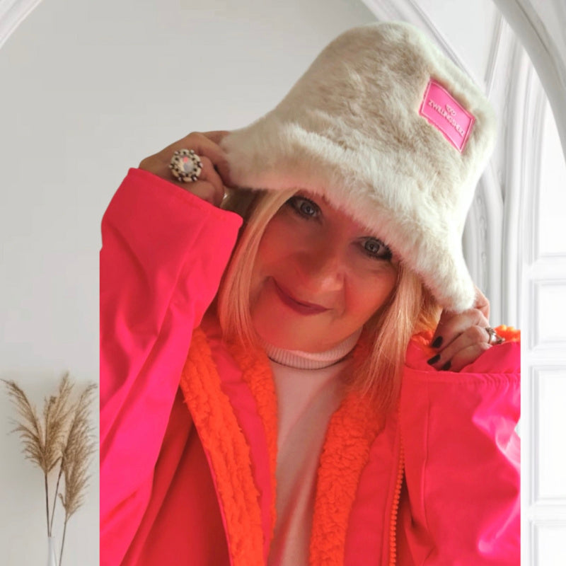 ZWILLINGSHERZ Mütze Bucket Hat "Plüsch & Furry"