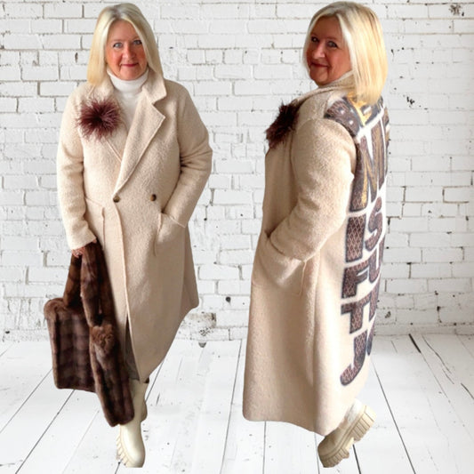 Bouclé Mantel "FULLTIME JOB", beige