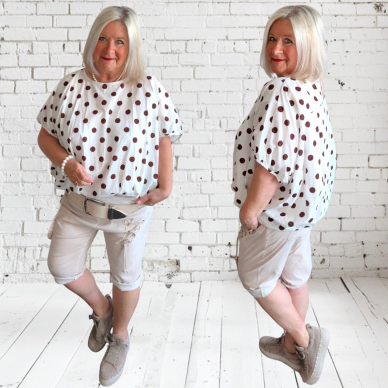 kurzarm Bluse "DANCING DOTS", creme