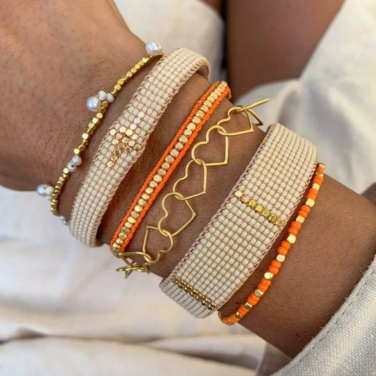 Model Wrist Bracelet 1 65454217 412e 4b0e 9eda 34a2f087404c 923192