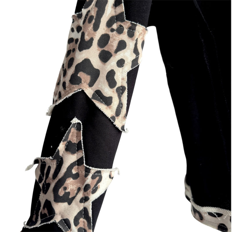 Sweater "STAR PATCH LEO", schwarz