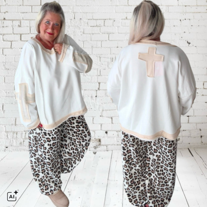 Sweater "GLITTER CROSS", off-white