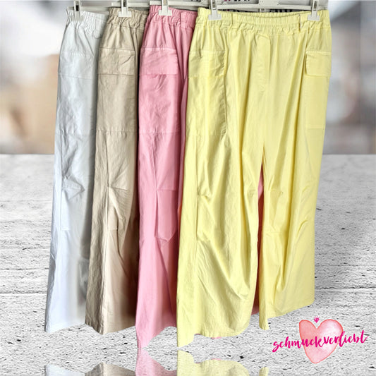Hose "WIDE LEG" mit Cargo-Taschen, in 4 Farben