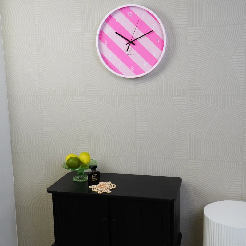 204177 1 Roze Klok Streepjes