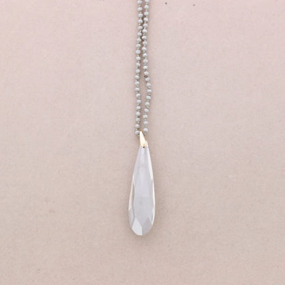 lange Halskette CRYSTALS mit Tropfenanhänger, taupe