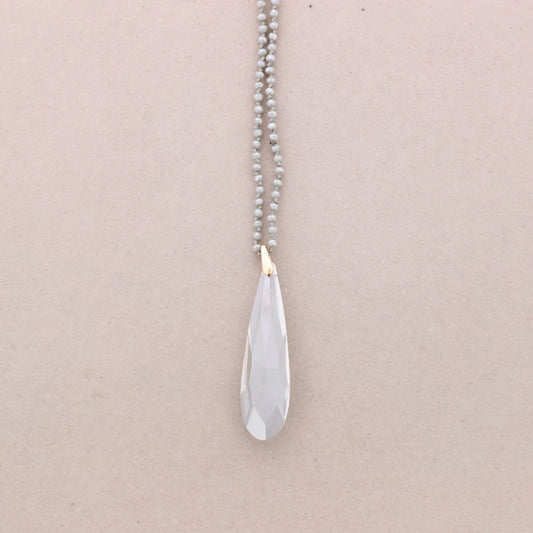lange Halskette CRYSTALS mit Tropfenanhänger, taupe