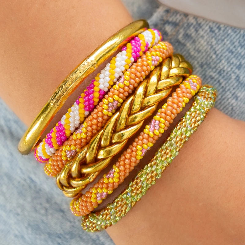 Maison IZEL - Nepalesisches Roll-on Armband, pink/weiß/gelb