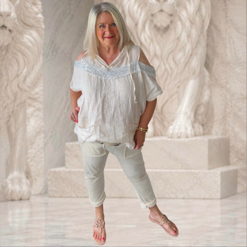 Leinen Bluse "ALLEGRA" mit Cut Outs und Pailletten, vanille