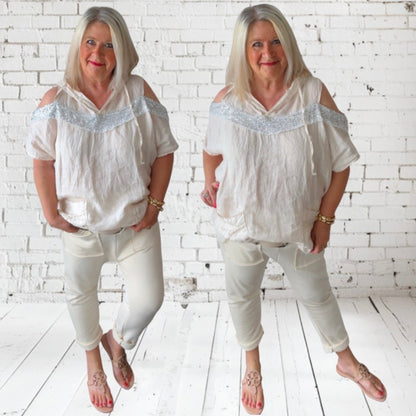 Leinen Bluse "ALLEGRA" mit Cut Outs und Pailletten, vanille