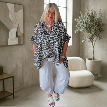 leichte oversized Bluse "RELAXED LEO", s/w