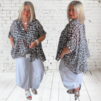 leichte oversized Bluse "RELAXED LEO", s/w
