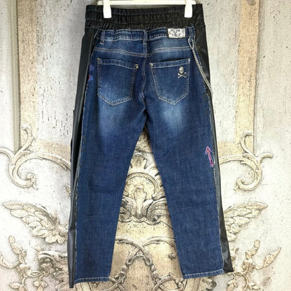 ROSE Jeans "SKULL" mit Strass und Ketten