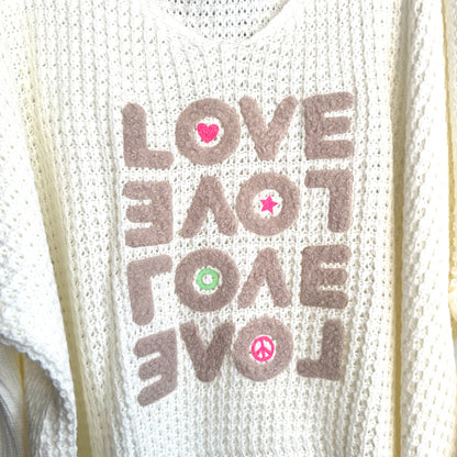 oversized Pullover "LOVE", off-white