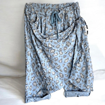 Leichte Bermuda "LEO WRAP" mit Schürze