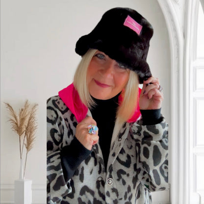 Sweat Mantel "PINK HOOD", Leo-grau