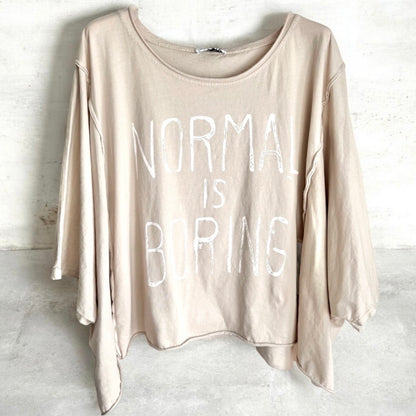 cropped Shirt "BORING", beige