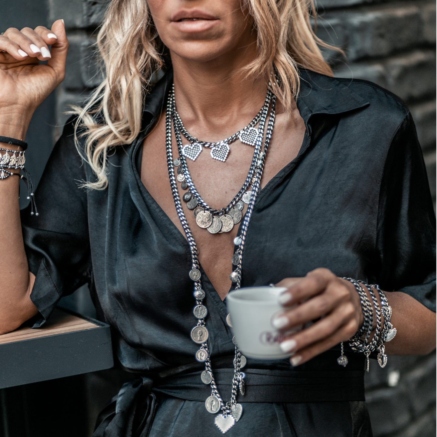 Halsketten "ETHNIC COINS & HEARTS", antiksilber