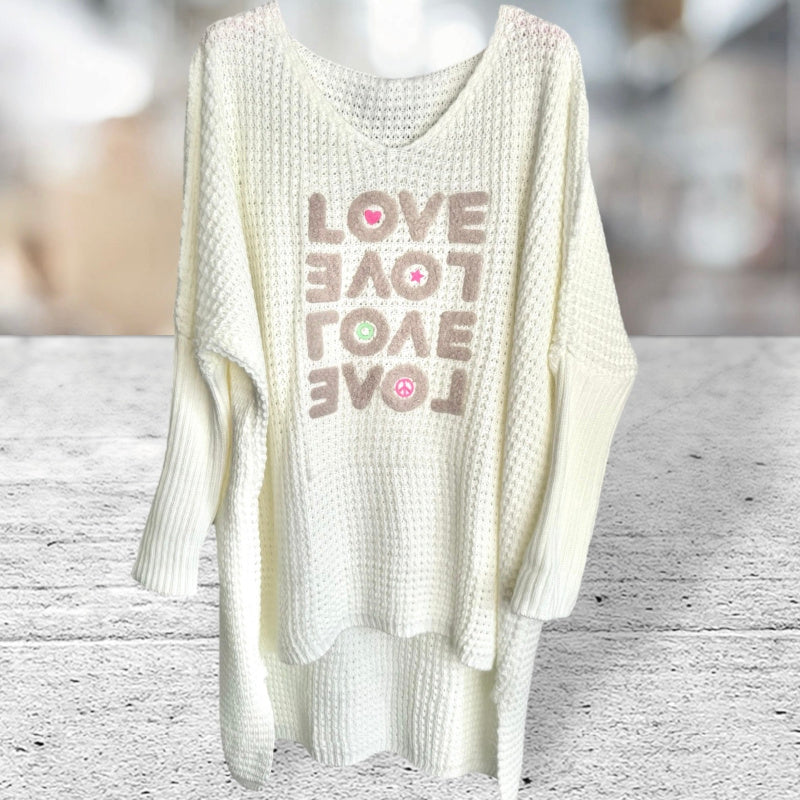 oversized Pullover "LOVE", off-white