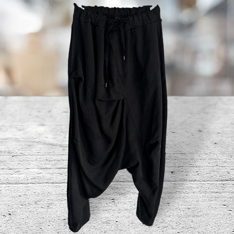 Baggy Hose "CREASE" mit tiefer Base