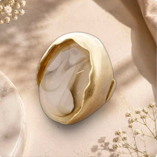 großer Metallharz Ring "BOLD", beige