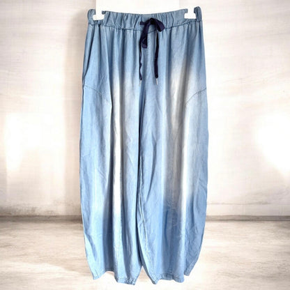 Leichte Marlene Hose "LYOCELL" light blue