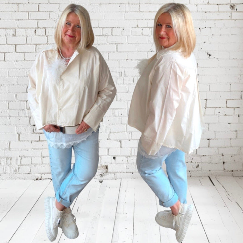 Bluse "MODY" mit versetzter Knopfleiste, creme