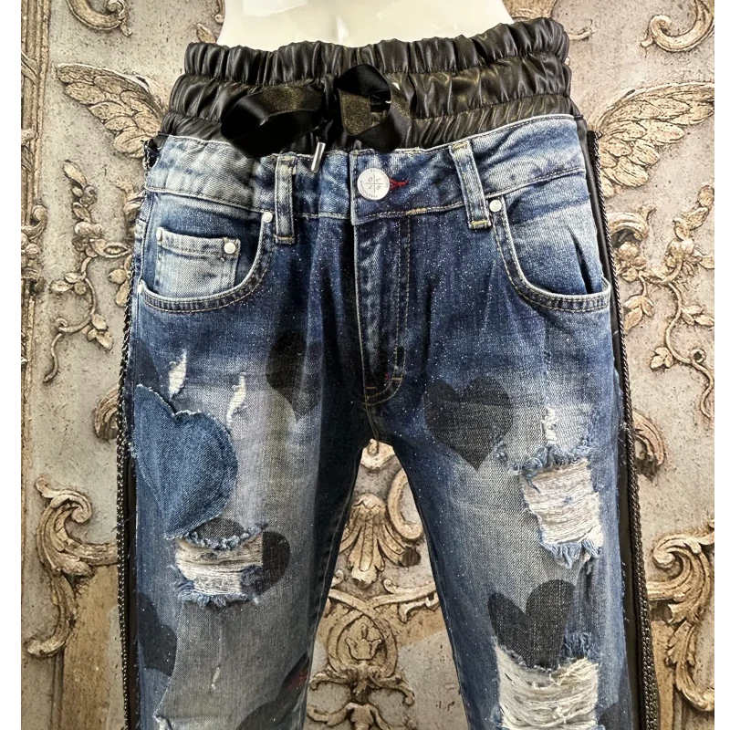 ROSE Jeans "HEARTS" mit Kettendetails