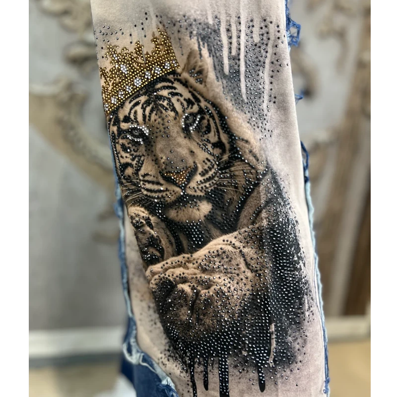 ROSE Jeans "TIGER KING" mit Strass und Ketten