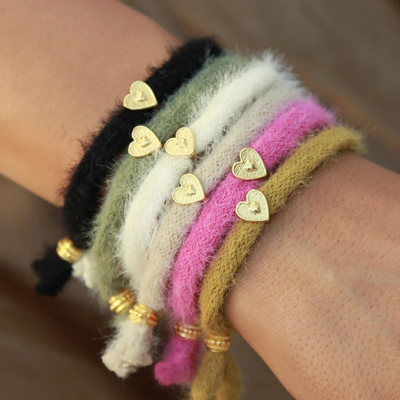 Polsje Fluffy Armbanden Dc515057 8cfd 4da9 8931 42b3710da496
