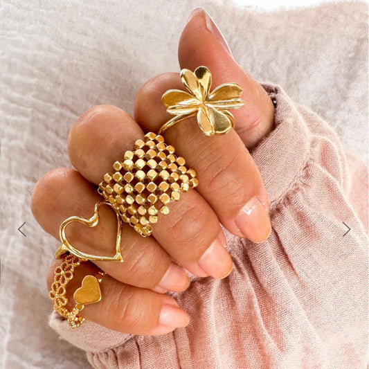 Ring Heart B