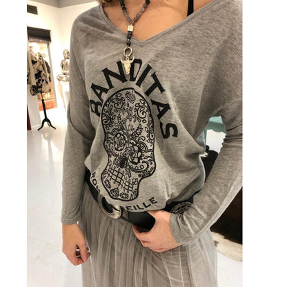 Skull Grau 2