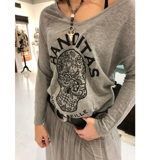 Skull Grau 2