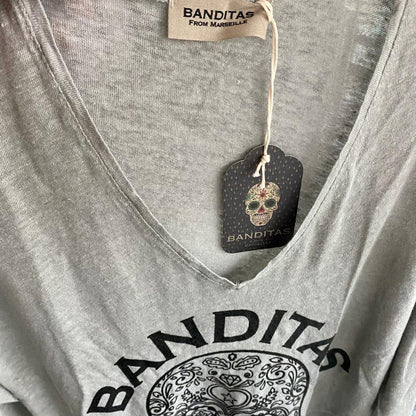 Skull Grau Label