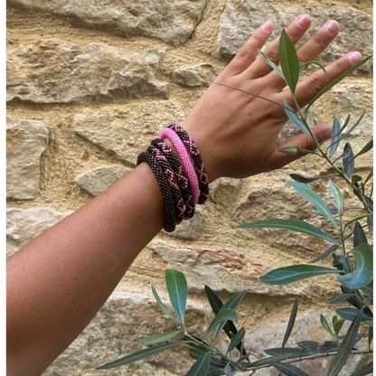 Maison KIZO - Charity Perlenarmband "PINKTOBER", schoko/pink