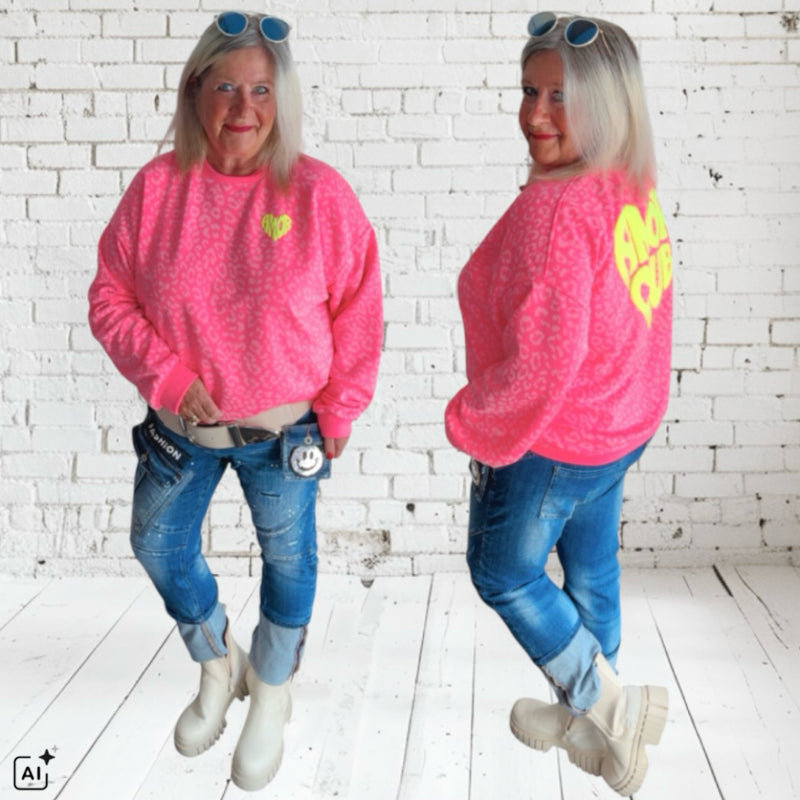 Roundneck Sweater "AMOR CLUB", neonpink