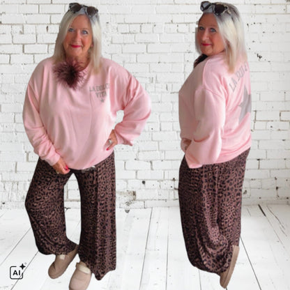 Roundneck Sweater "LA DOLCE VITA", light peach