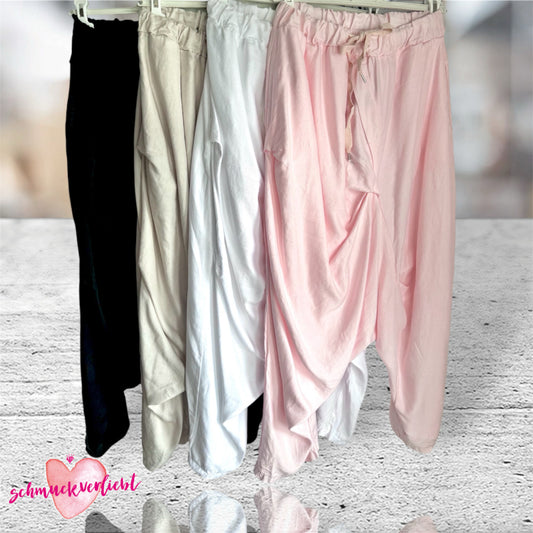 Baggy Hose "CREASE" mit tiefer Base