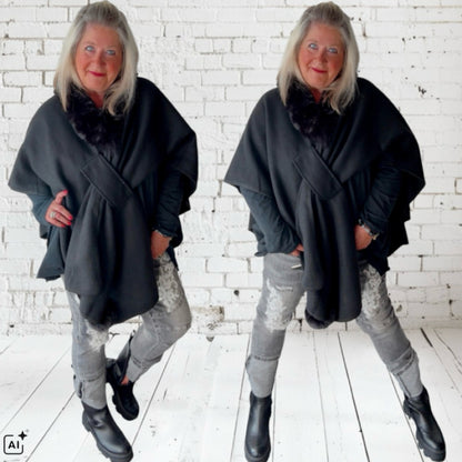 Poncho "FLY OUT" mit Fake Fur, schwarz