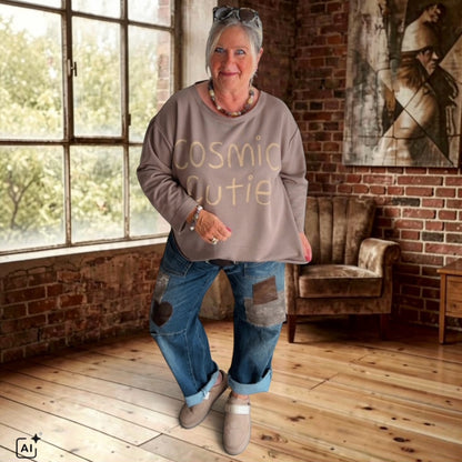 Roundneck Sweater "COSMIC CUTIE", taupe