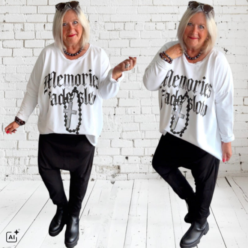 Sweater "MEMORIES" mit Glitzer, weiß