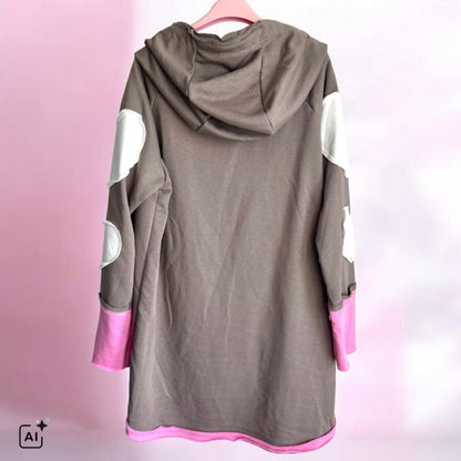 Hoodie "HEART PATCH", taupe