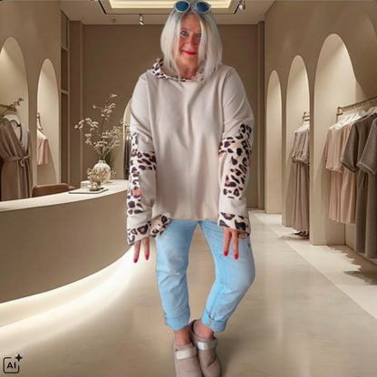 Hoodie "CROSS PATCH LEO", beige